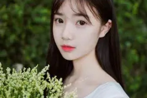 百万粉丝女网红晒捐款1047万截图并回应：两位粉丝捐出1千万个人捐了47万