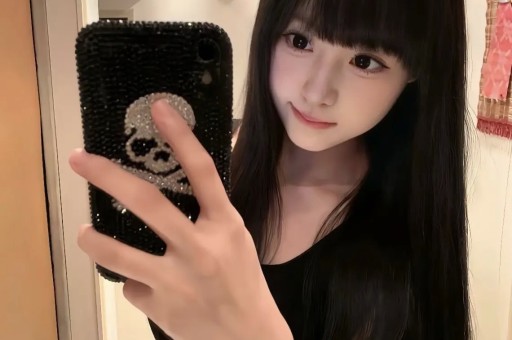 14岁开演唱会22岁赚到2个亿春晚请不动他竟没人说他耍大牌