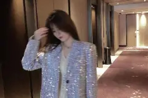 娱乐圈大事件！顶流耍大牌、韩红道歉、网红被拘罗晋意外现身