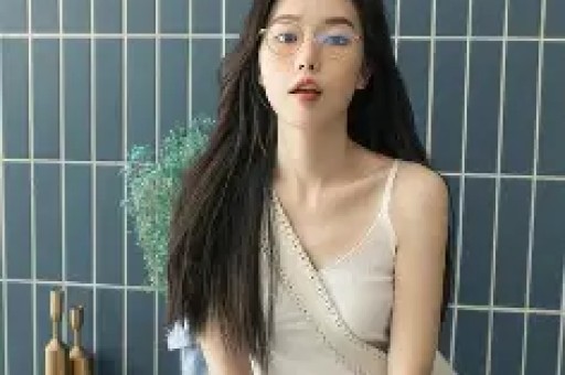 美女主持拍戏途中意外怀孕今儿子11岁丈夫至今是谜