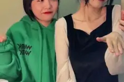出轨风波后首现身宋宁峰被网友在无锡蠡湖公园偶遇带一双儿女